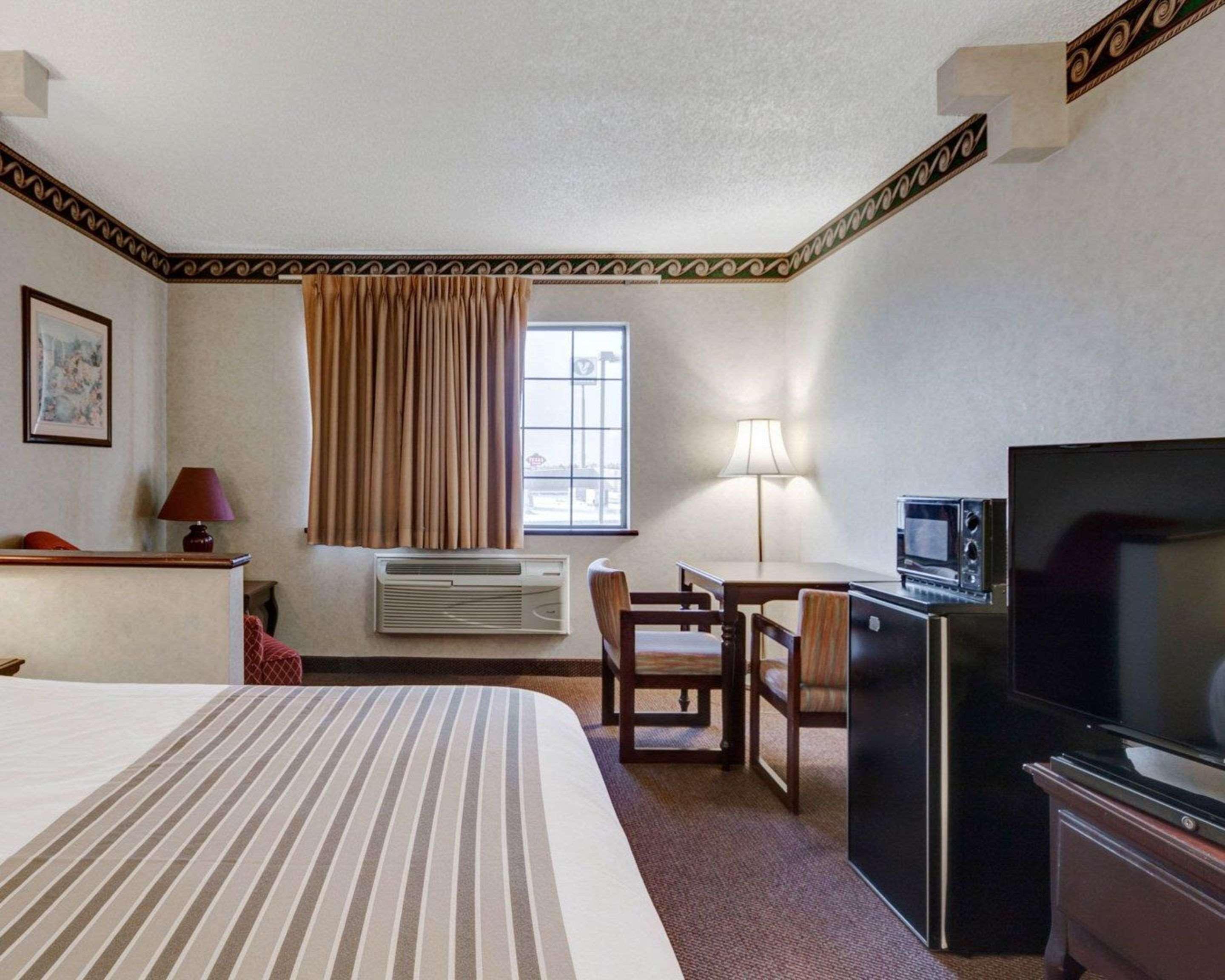 Econo Lodge Inn & Suites El Paso Ngoại thất bức ảnh