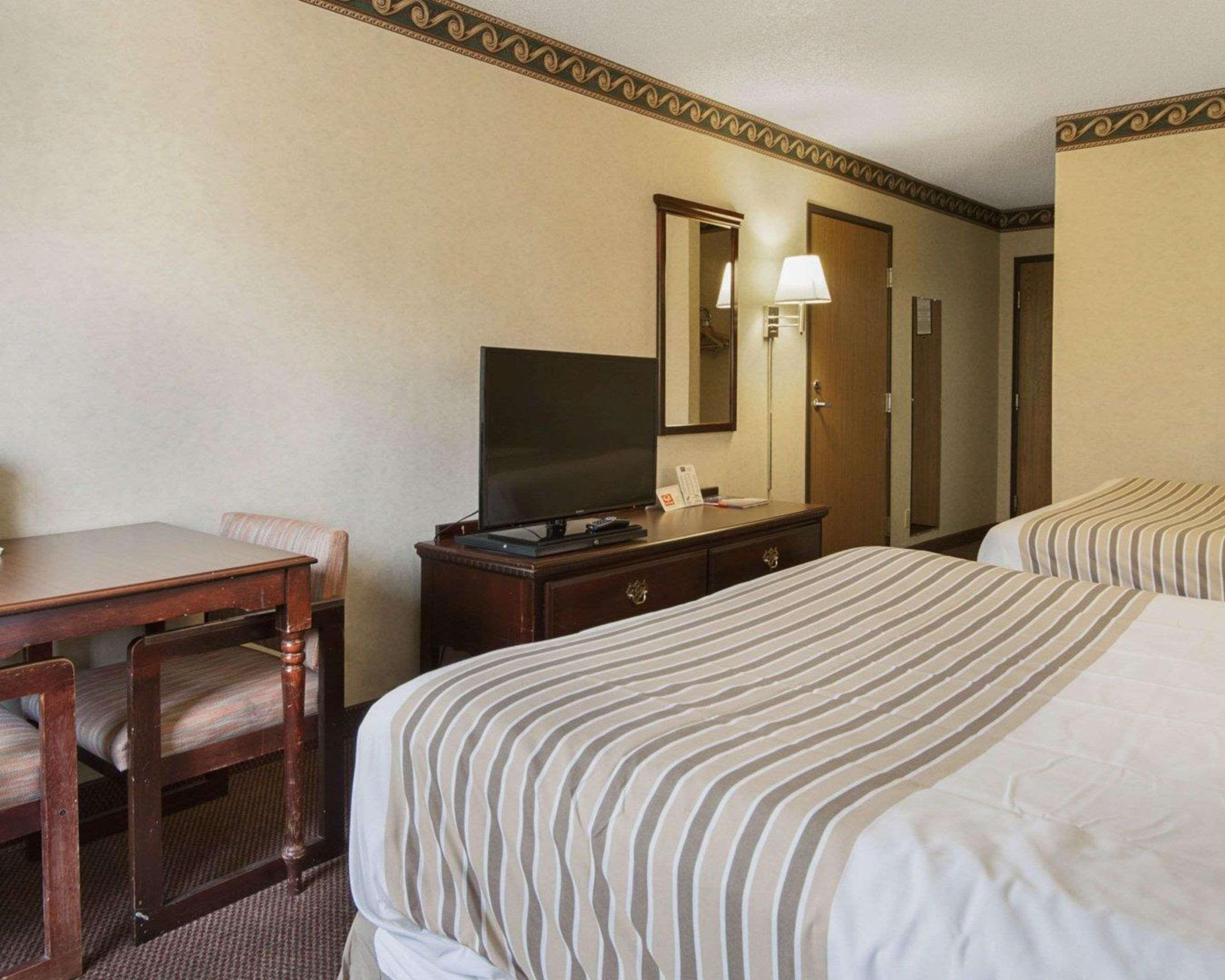Econo Lodge Inn & Suites El Paso Ngoại thất bức ảnh