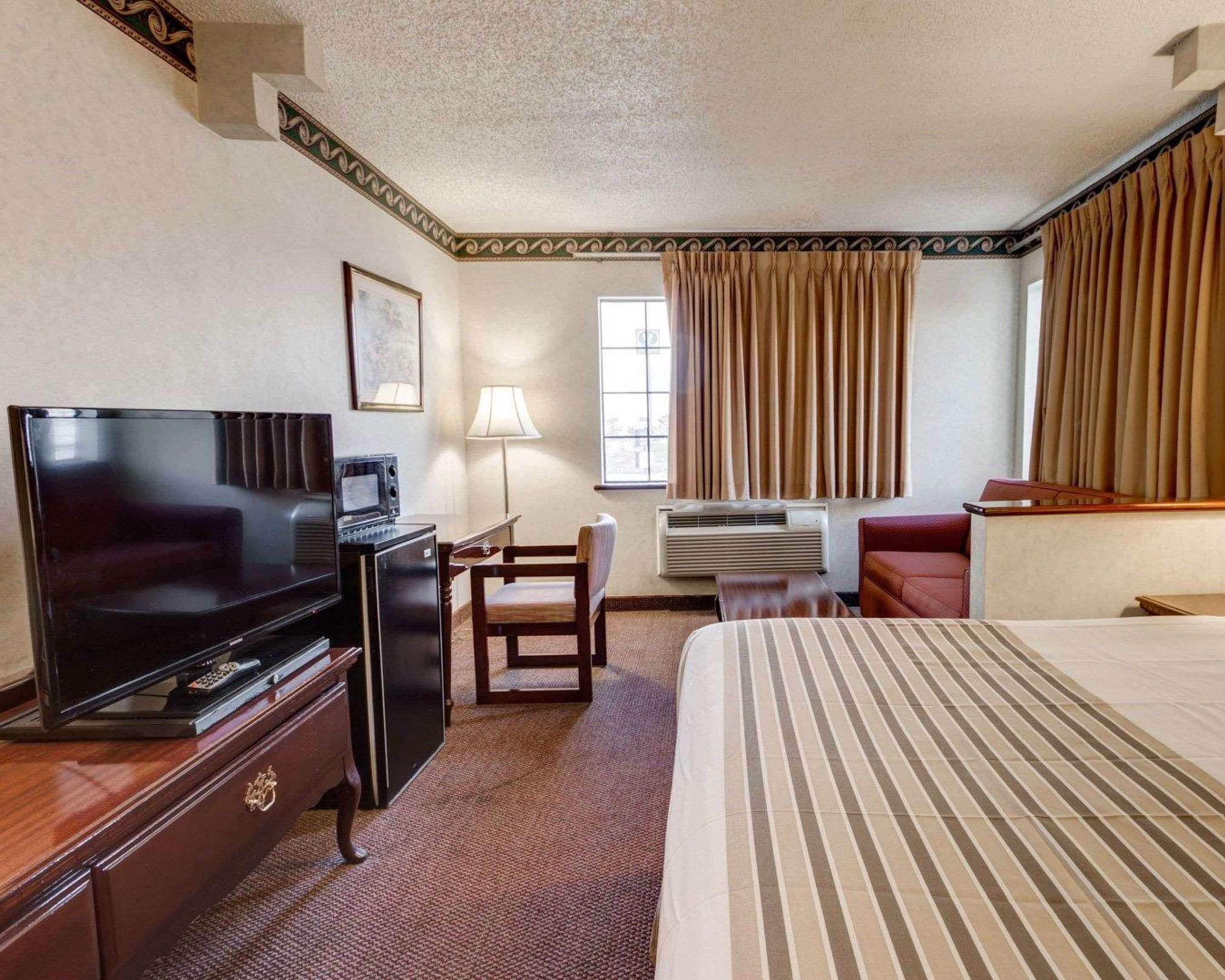 Econo Lodge Inn & Suites El Paso Ngoại thất bức ảnh