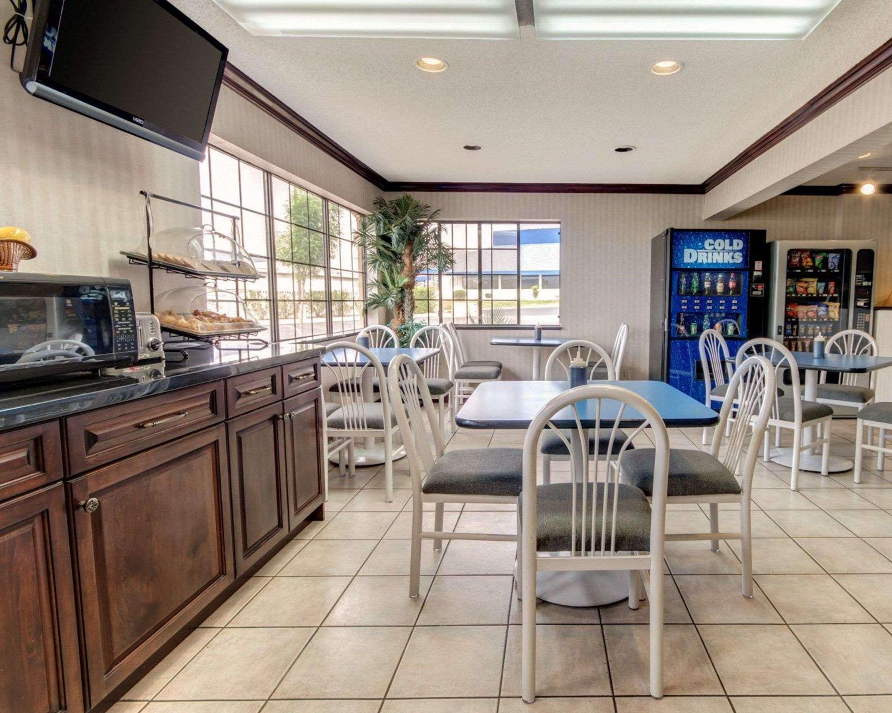 Econo Lodge Inn & Suites El Paso Ngoại thất bức ảnh