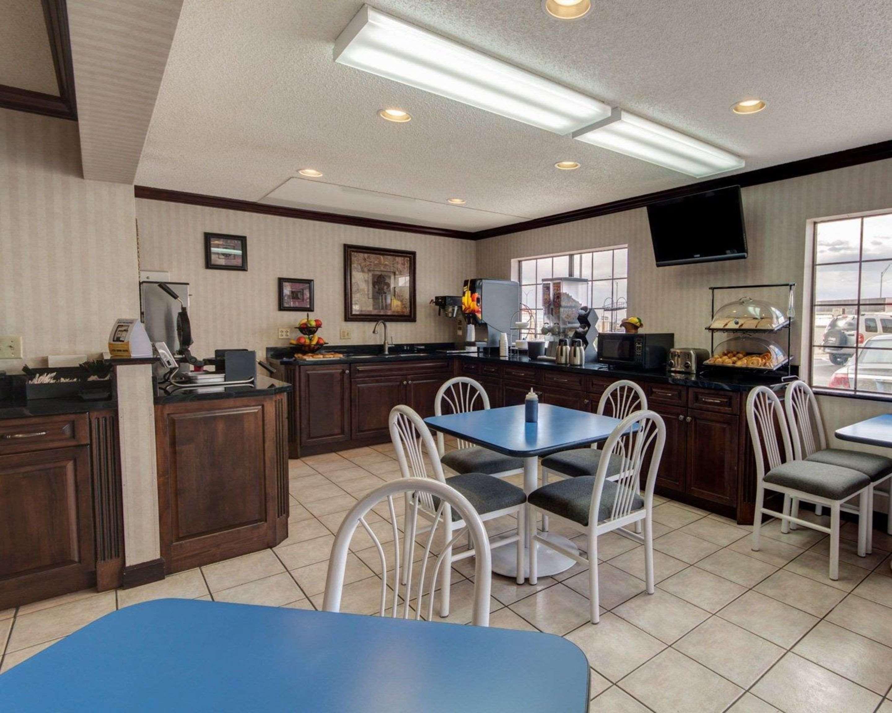 Econo Lodge Inn & Suites El Paso Ngoại thất bức ảnh